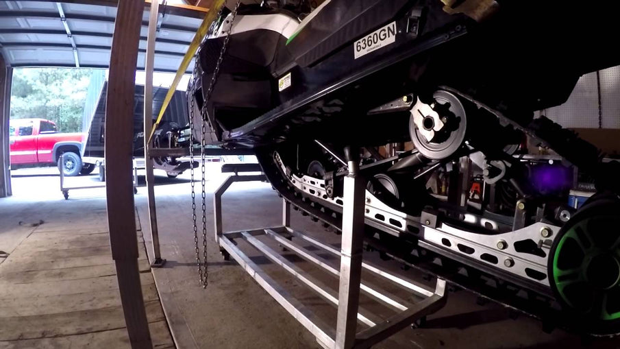torage/work racks for any snowmobile by J La (4 years ago)