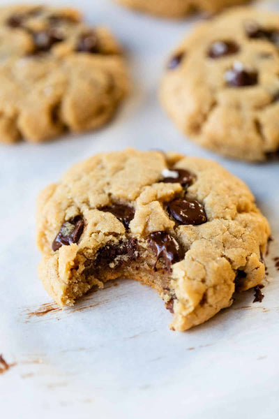 Vegan Peanut Butter Chocolate Chip Cookies