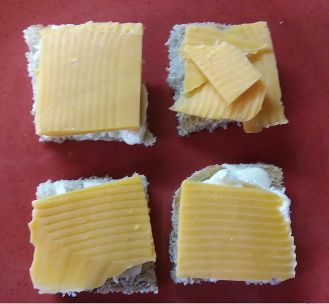 Cheddar-and-Horseradish Beauties with Tomato Bacon Chutney