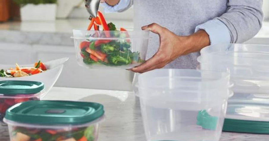 Rubbermaid Easy Find Lids 26-Piece Set Just $8 on Walmart.com | Perfect for Holiday Leftovers