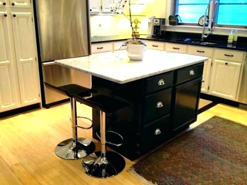 Is a Rolling Kitchen Island Right for You?