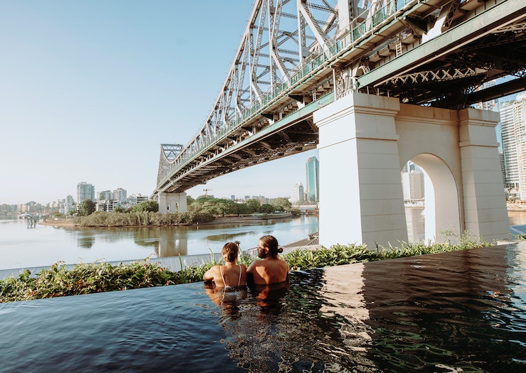 8 Romantic Experiences To Enjoy With Your Squeeze In Brisbane This Summer